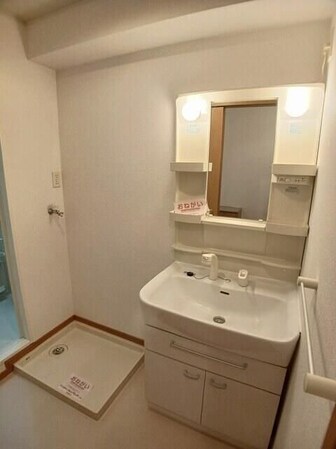 ネオ・エリオッティ Iの物件内観写真